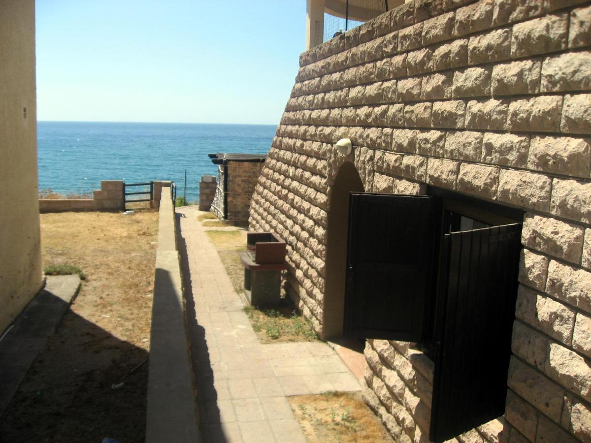 Nice Apartments In Waterfront Villa In Bosa Porto Alabe Tresnuraghes Exterior photo